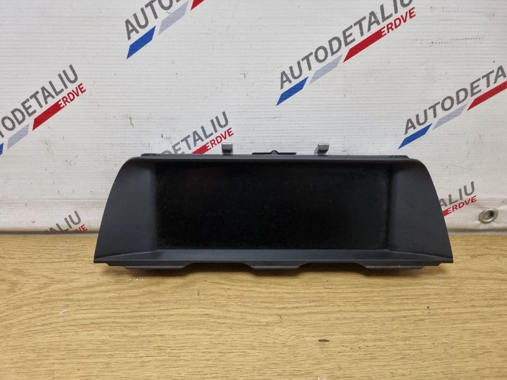 Screen/display/small screen – BMW 5 Series F10 F11 (2009-2016)