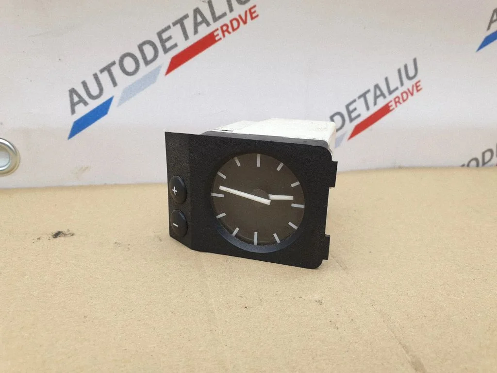 Pulkstenis – BMW Z3 E36 (1994-2002)