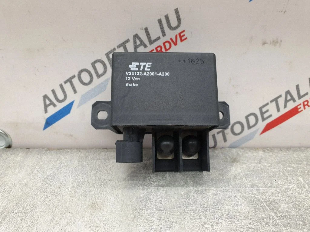 Dzesēšanas ventilatora relejs 6901819