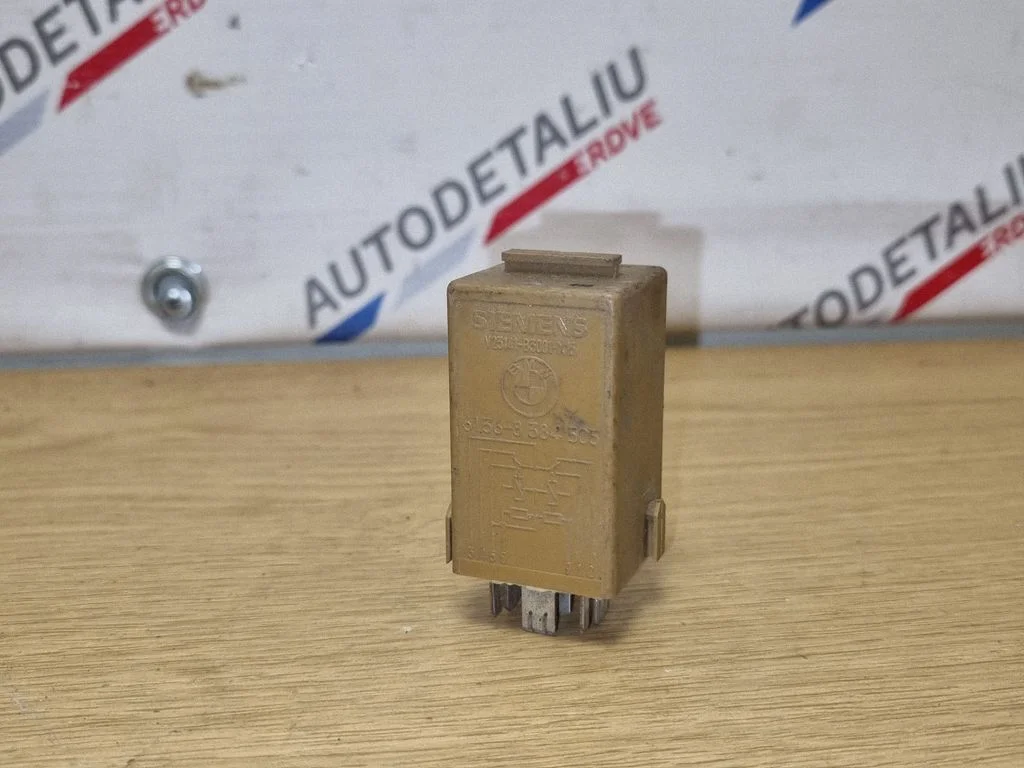 Przekaźnik sterowania szybami – BMW Seria 5 E60 E61 (2004-2010)