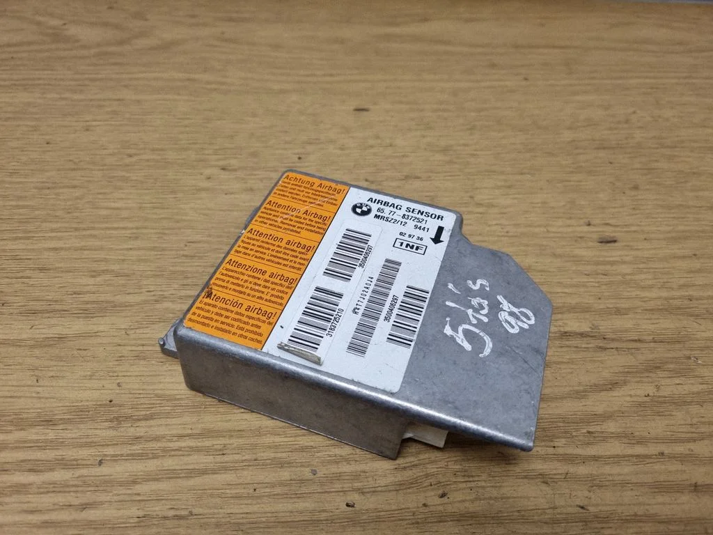 Airbag control unit/module – BMW 5 Series E39 (1996-2003)