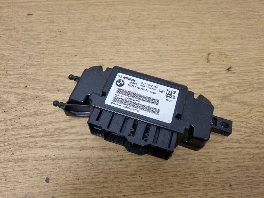 Turvapatjade juhtplokk – BMW 3-seeria F30 F35 F31 (2012-2018)