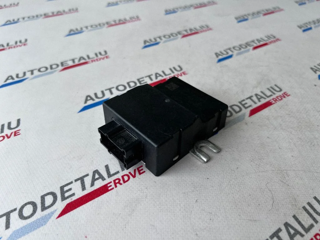Degvielas sūkņa vadības bloks 7404880