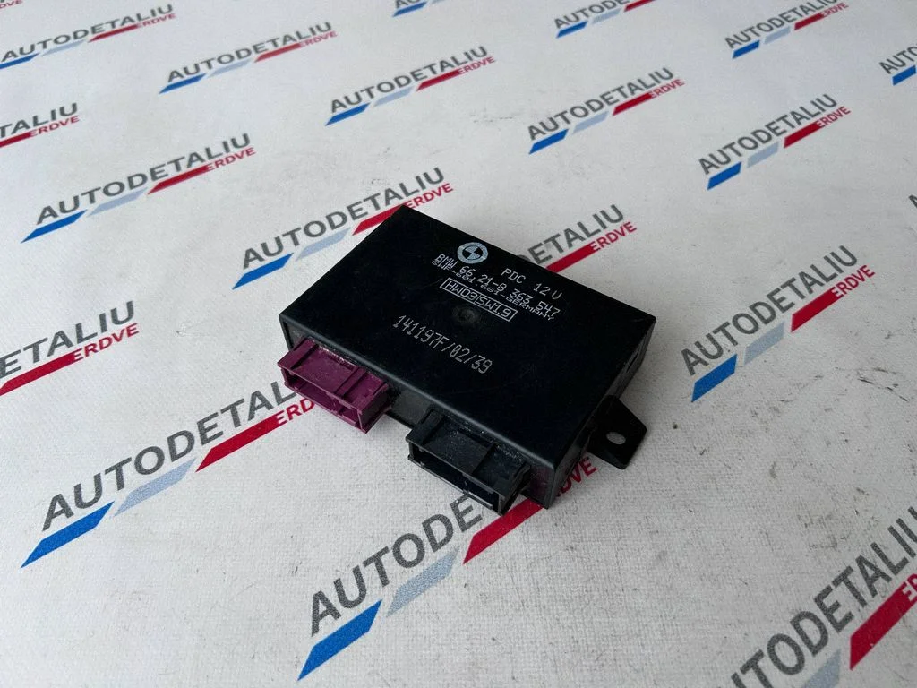 Parkošanās (PDC) sensoru vadības bloks 8363547