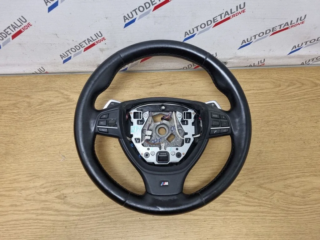 Steering wheel – BMW 5 Series F10 F11 (2009-2016)