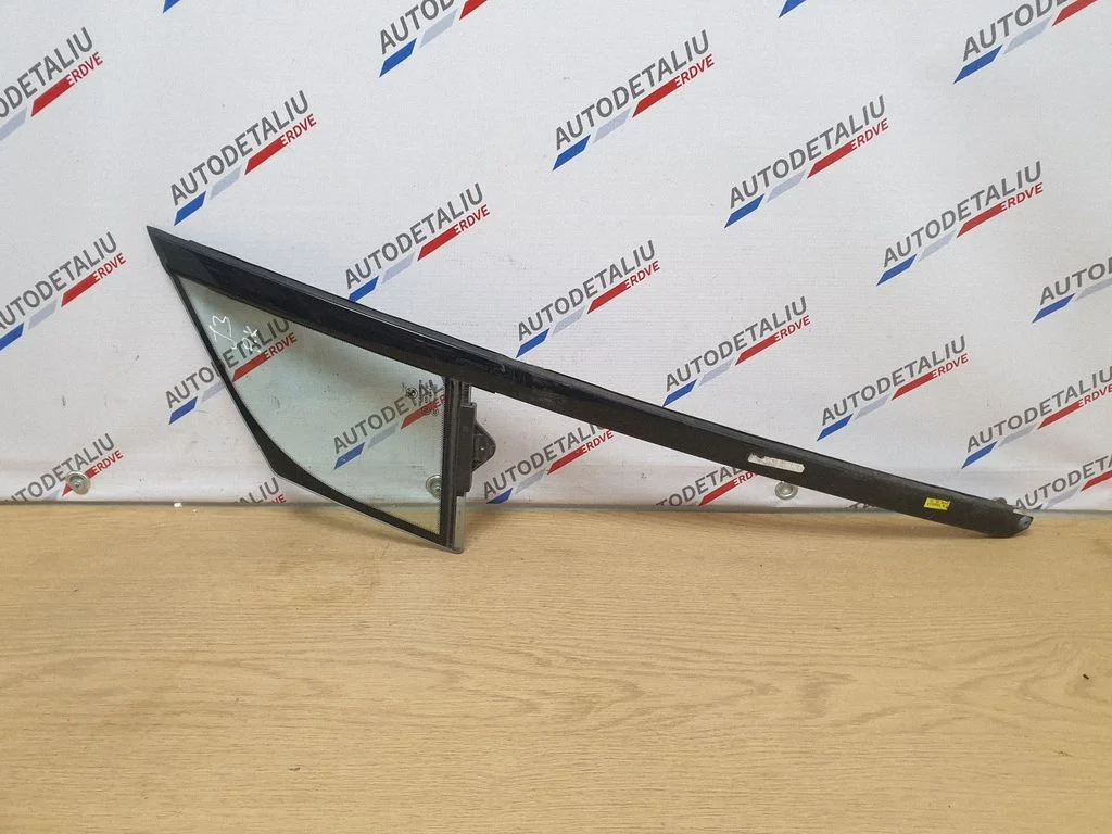Front door vent window glass four-door – BMW i3 (2013-)