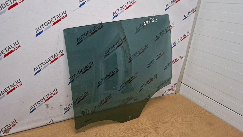 Galvenais aizmugurējo durvju stikls 43R001604