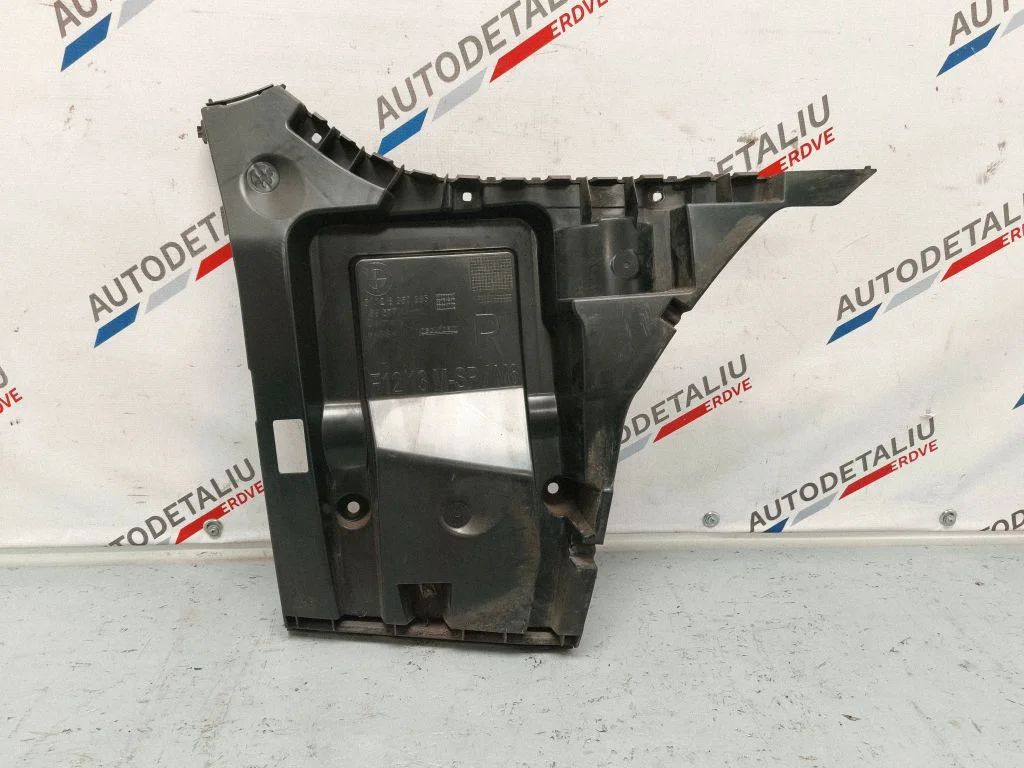 Bumper support mounting bracket corner 8050386