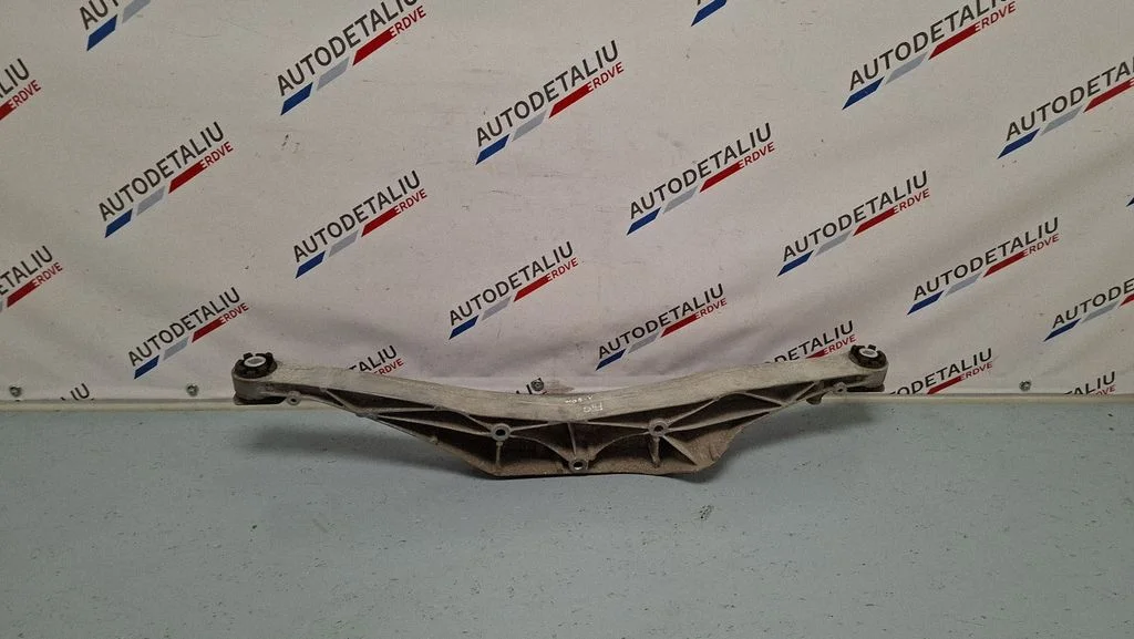 Rear differential/diff mount bracket – BMW 1 Series F40 (2019-2023)