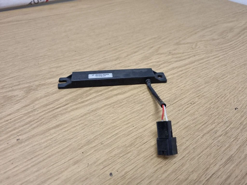 Antenas pastiprinātājs 954203Z000