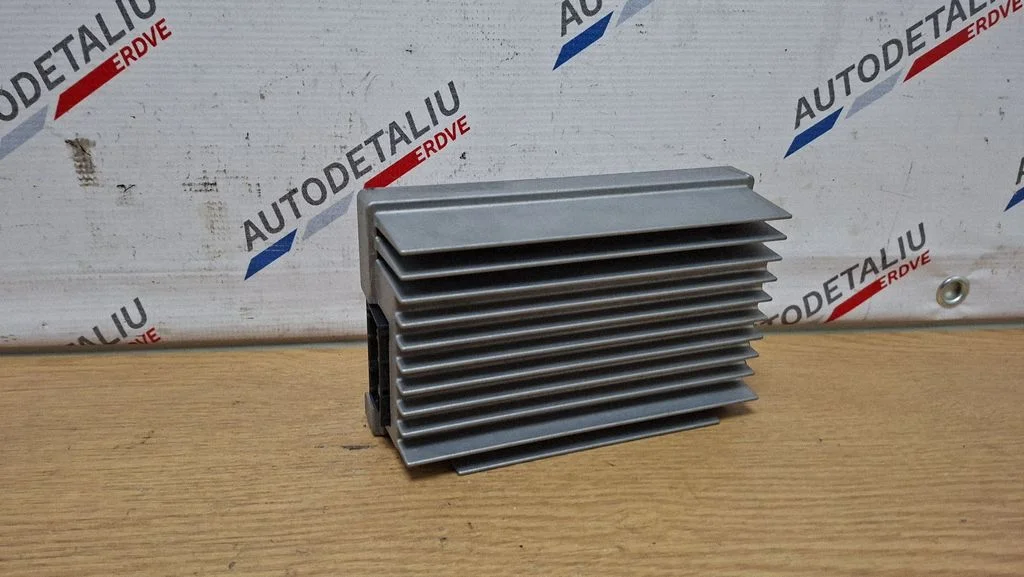 Skaņas pastiprinātājs 9247104