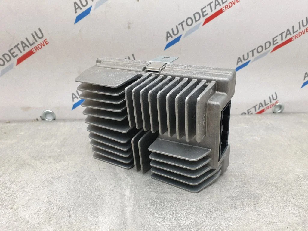 Sound amplifier – BMW X1 F48 F49 (2015-2022)