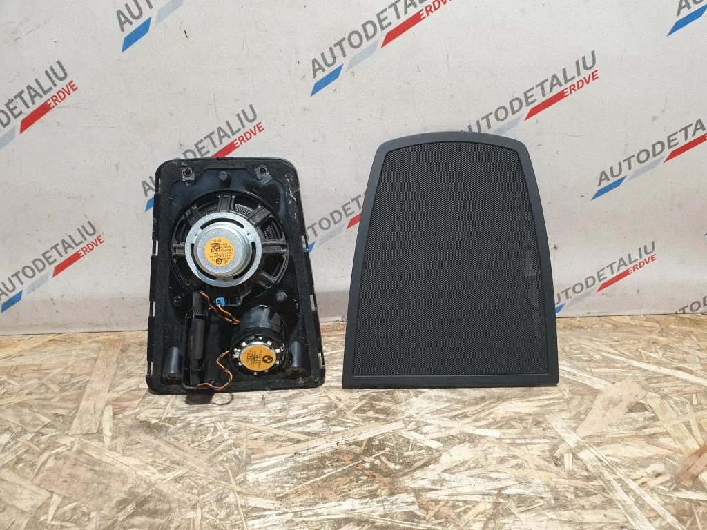 Skaļrunis panelī 9115666