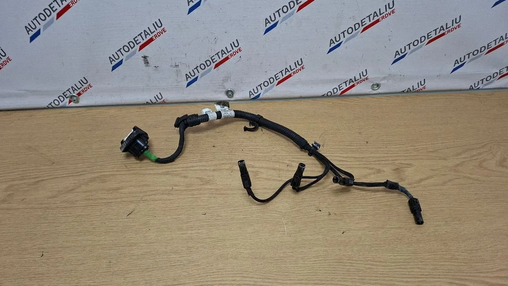 Eelsüüteküünalde juhtmed 8580191