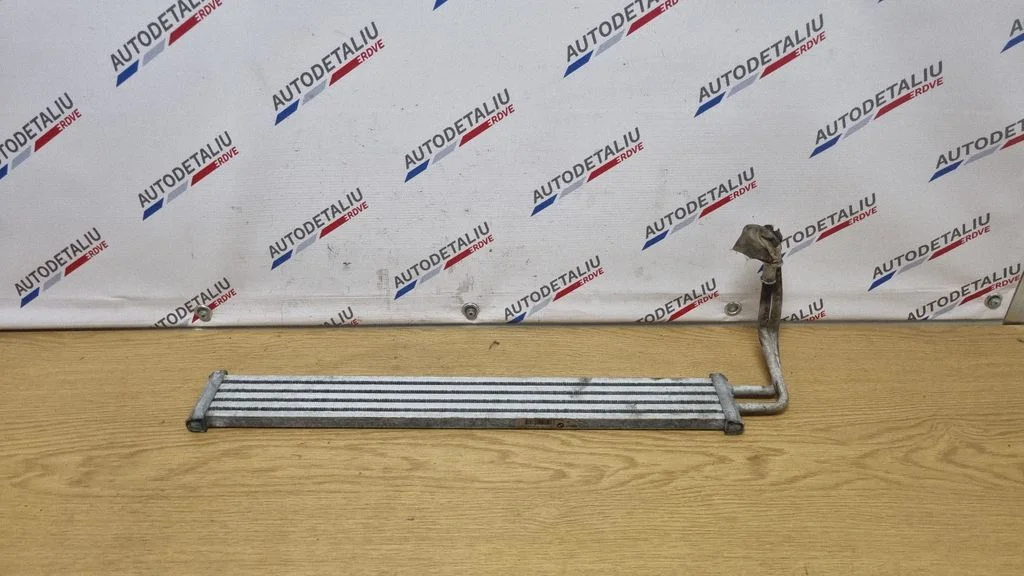 Power steering radiator – BMW 5 Series F10 F11 (2009-2016)