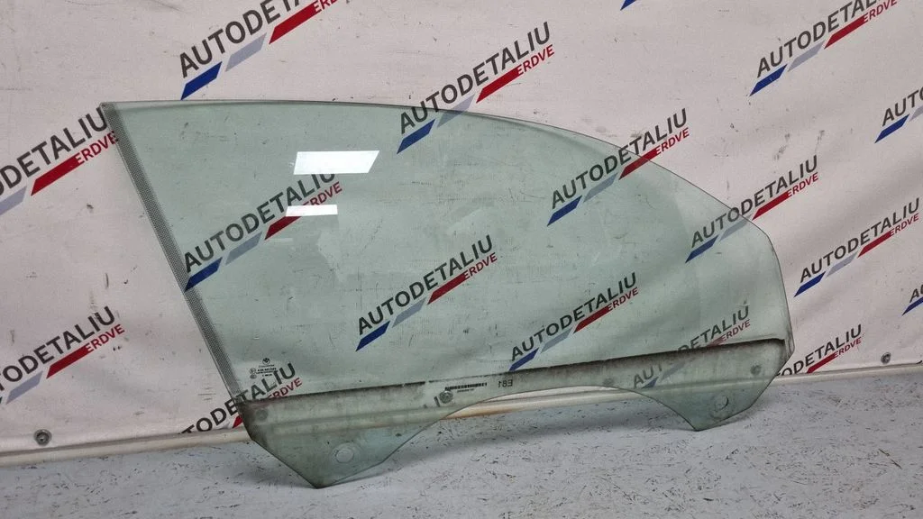 Szyba drzwi przednich (główna, 2-drzwiowe) 51337165580