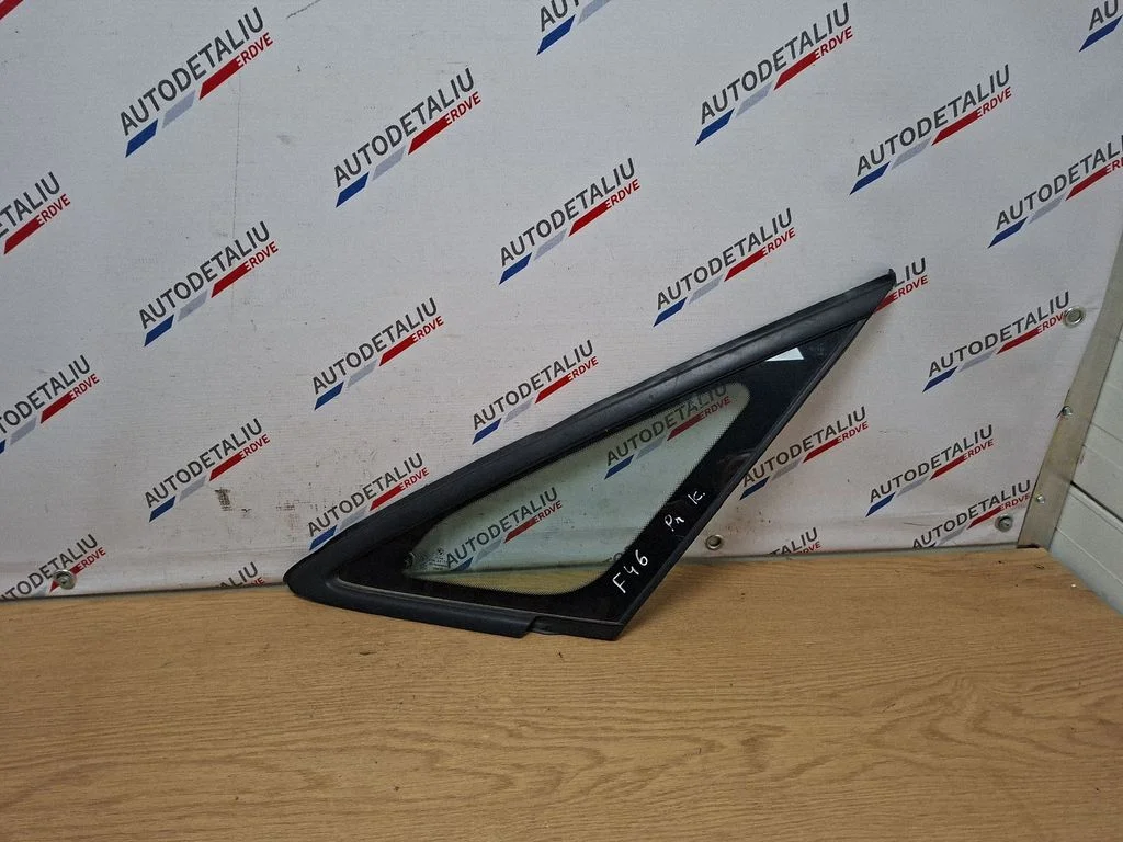 Front triangle window/glass – BMW 2 Series F46 (2015-)