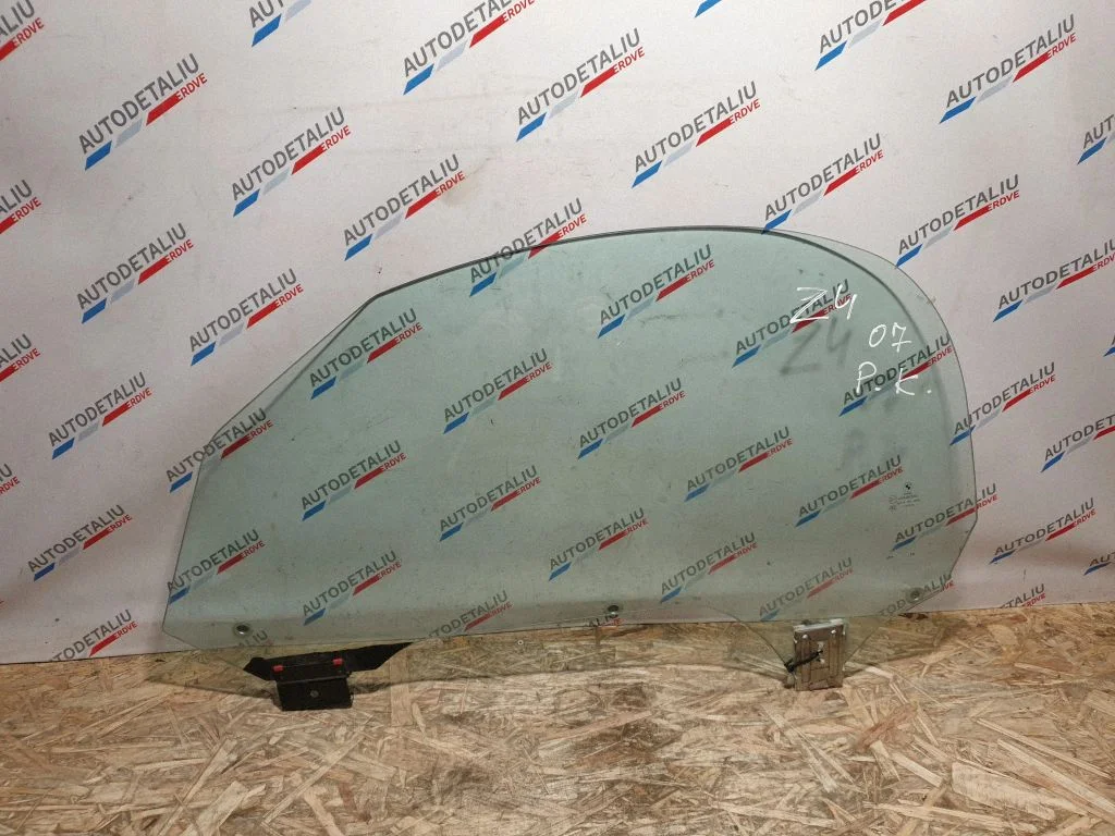 Front door window/glass (coupe) – BMW Z4 E85 E86 (2002-2008)