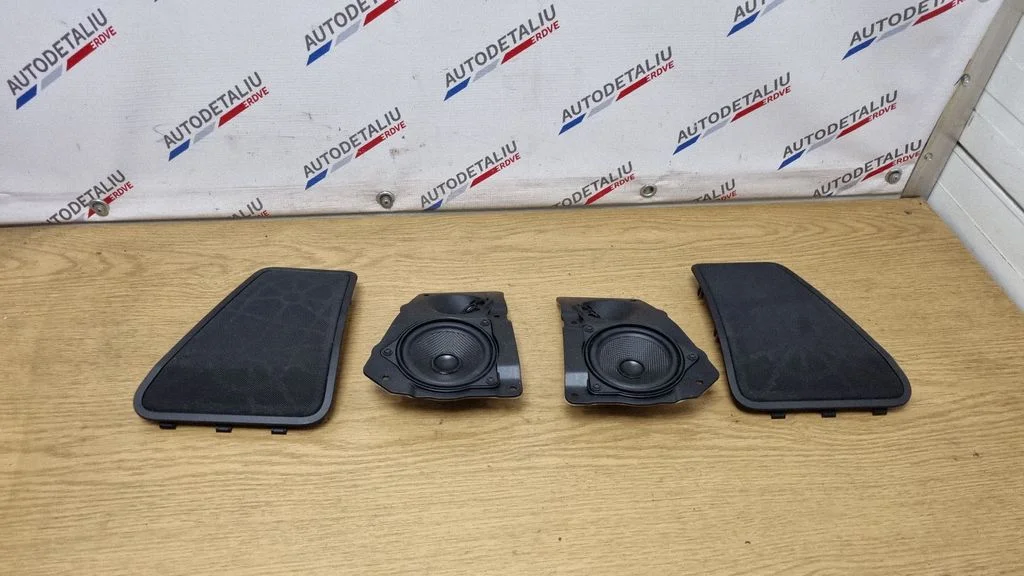 Parcel shelf speaker 9151969