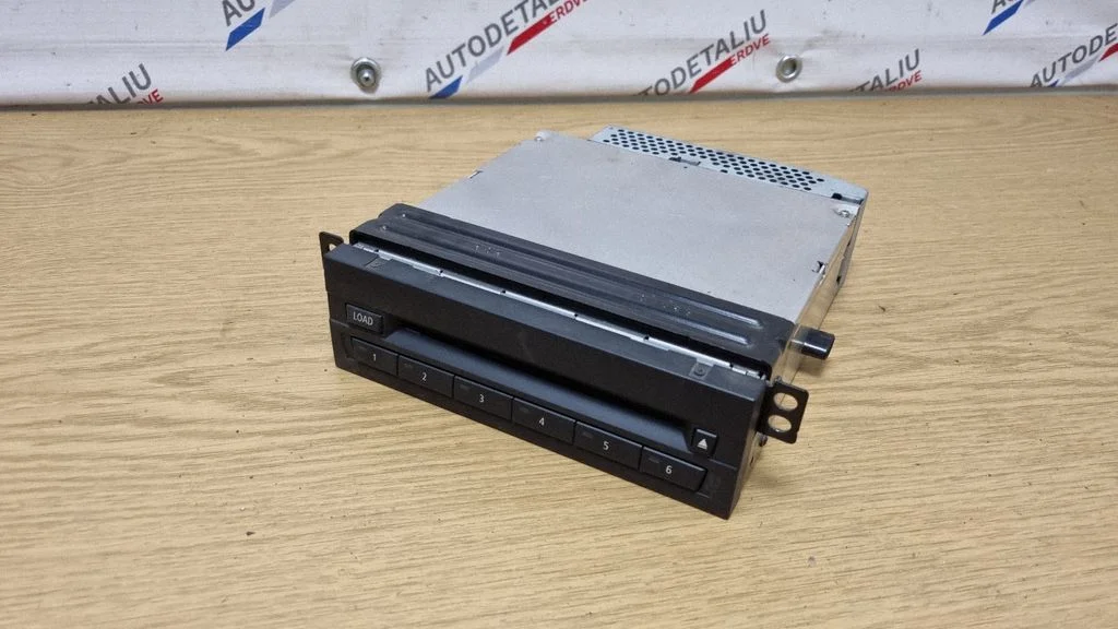 CD/DVD changer 9151148