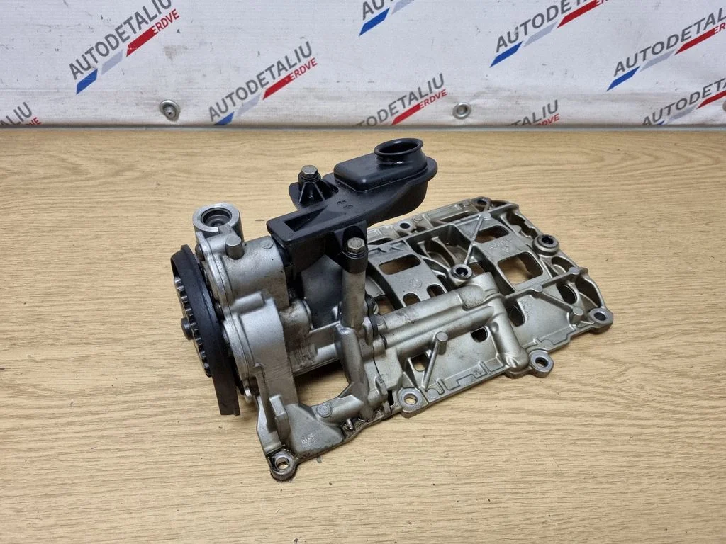 Oil pump 8508629