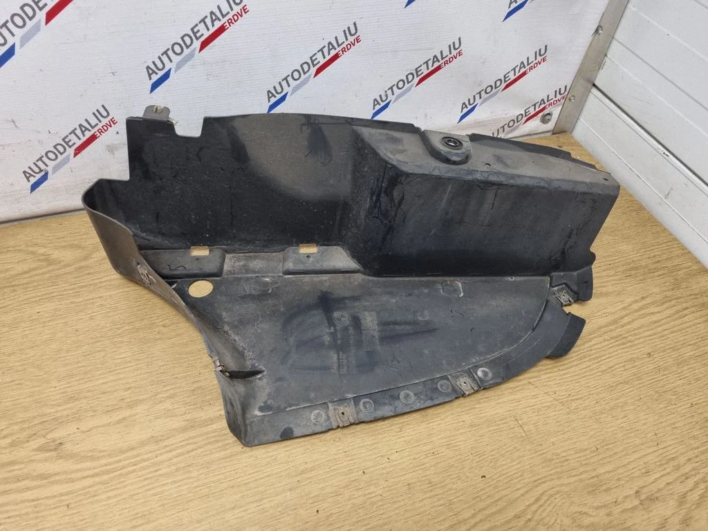 Tagumise kaitseraua põhjakaitse – BMW 3-seeria F30 F35 F31 (2012-2018)