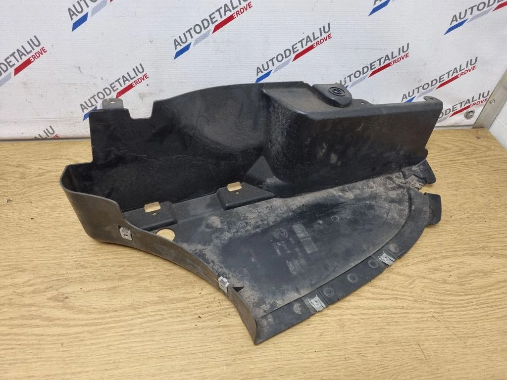 Tagumise kaitseraua põhjakaitse – BMW 3-seeria F30 F35 F31 (2012-2018)