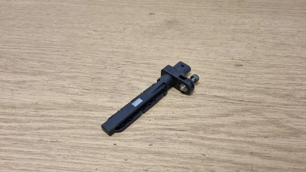Crankshaft position sensor – BMW 1 Series F20 F21 (2011-2019)