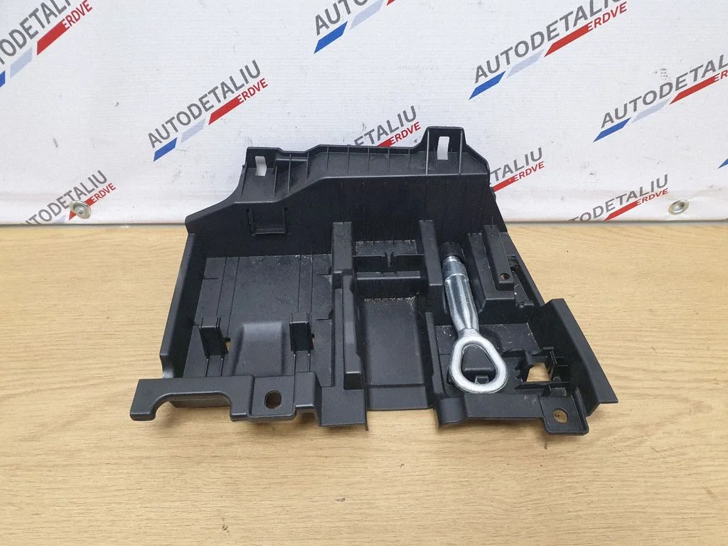 Tool box – BMW 3 Series F30 F35 F31 (2012-2018)