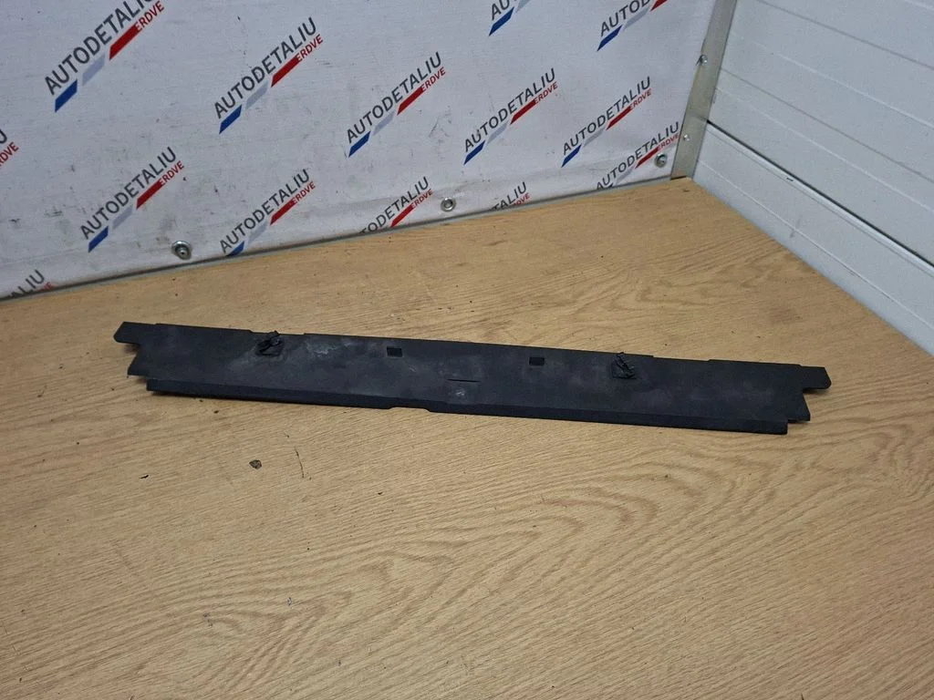 Radiatoru apdare 7600543