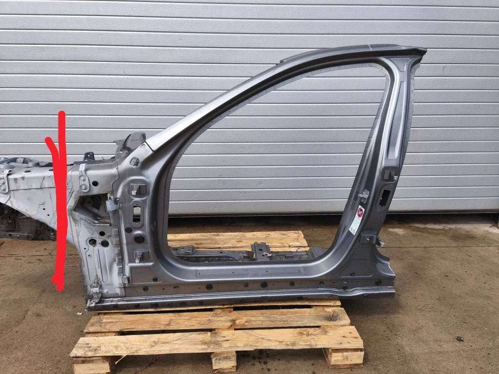 Esimene lävepakk (kereosa) – BMW 5-seeria F10 F11 (2009-2016)