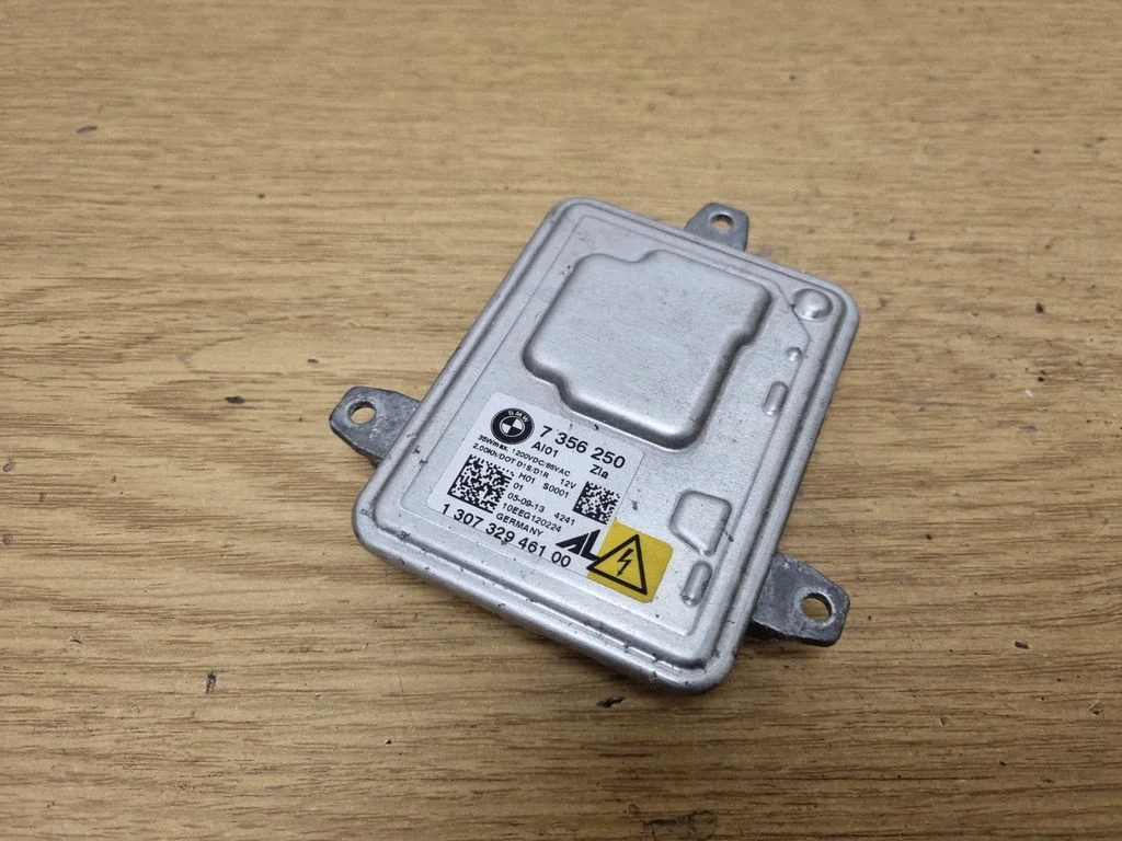 Headlight ballast module Xenon – BMW 6 Series F12 F13 (2010-2018)