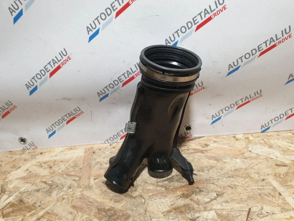 Intake resonator – BMW 7 Series F01 F02 F03 F04 (2008-2016)