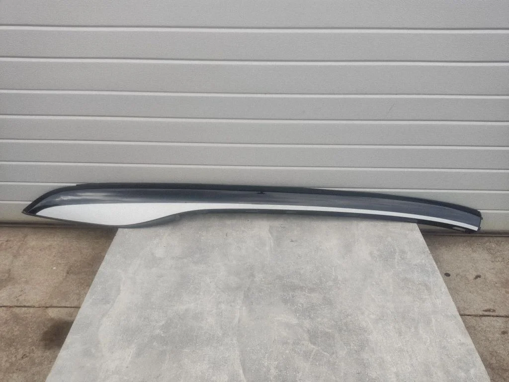 Jumta apdares līste „moldings" 1559957