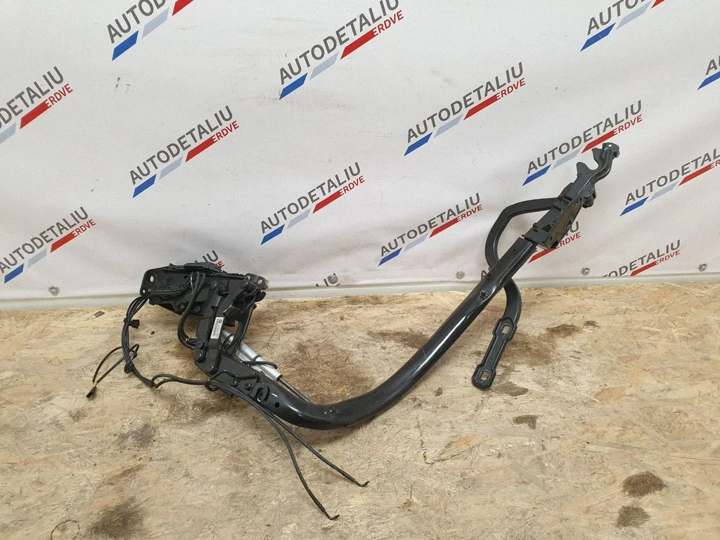Convertible roof hinge – BMW 3 Series E92 E93 (2005-2014)