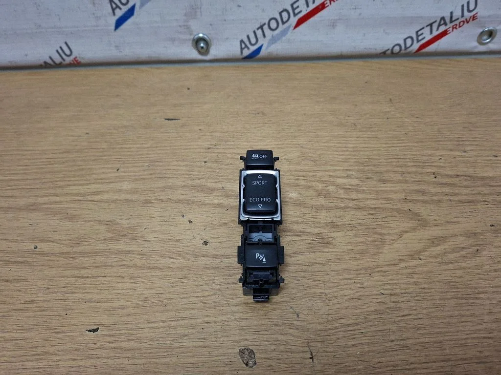 Parking (PDC) sensor switch – BMW 4 Series F32 F33 (2013-2020)
