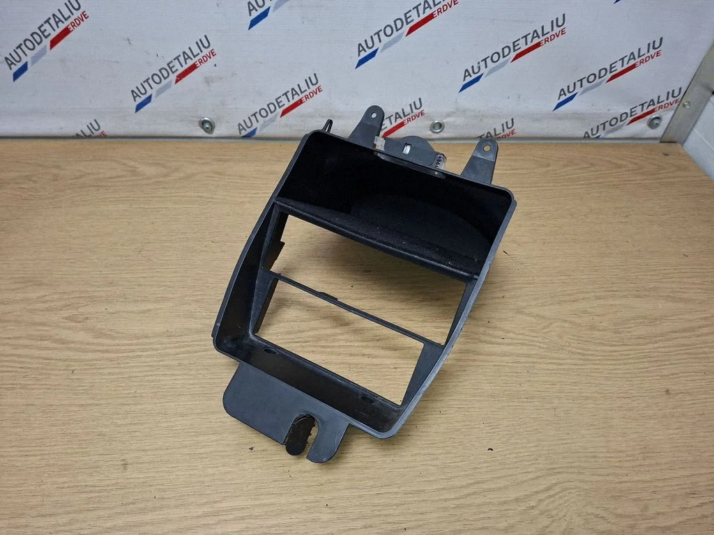 Other center console (tunnel) element 7043817