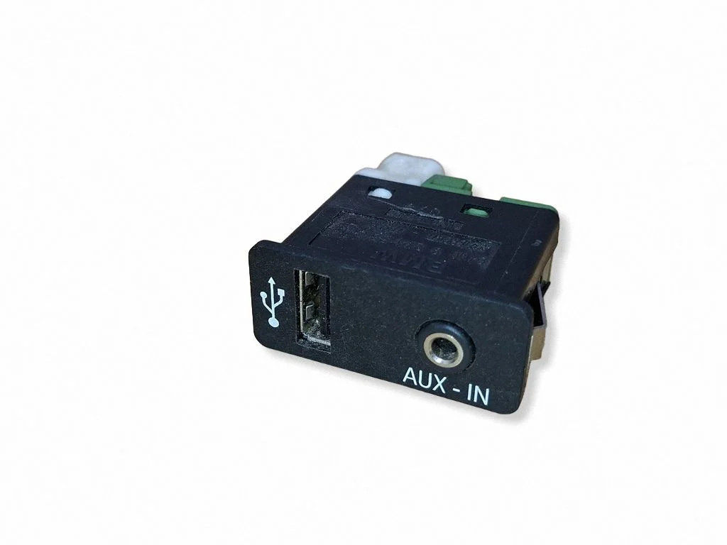 USB socket connector – BMW X1 E84 (2009-2015)