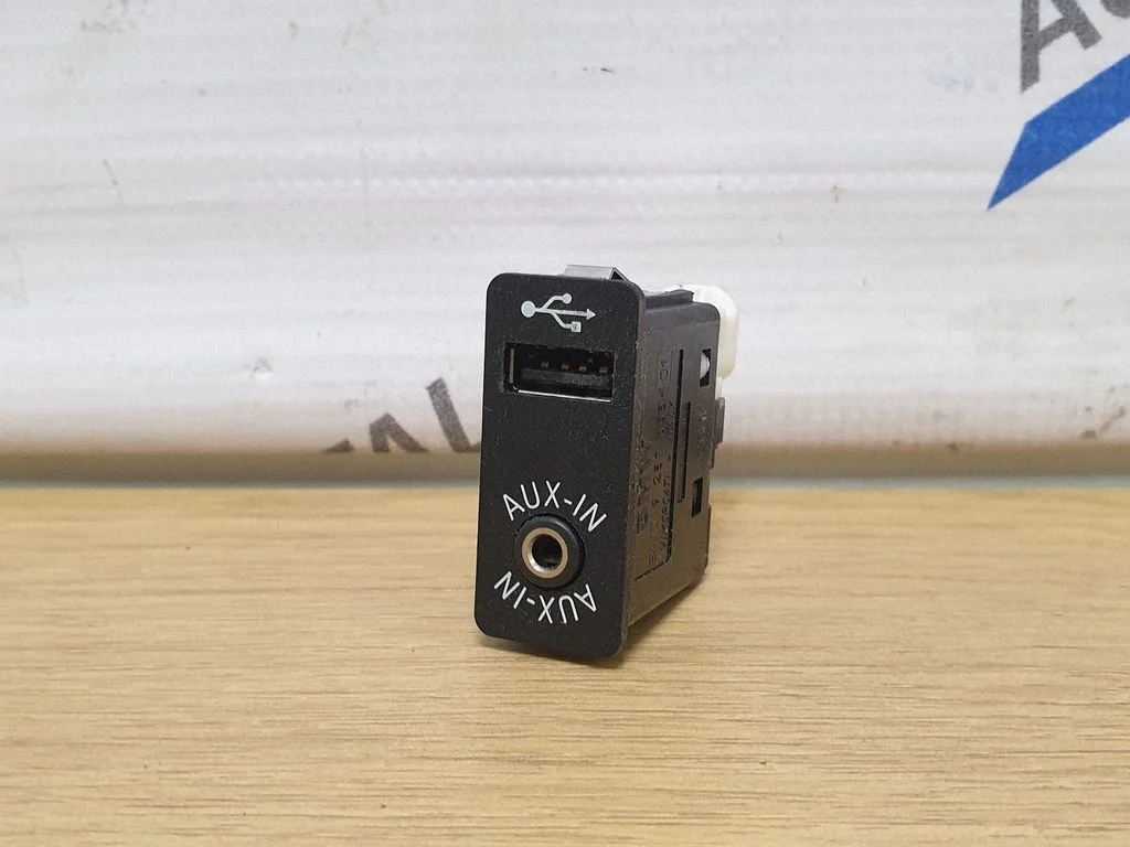 USB-pesa 9237653