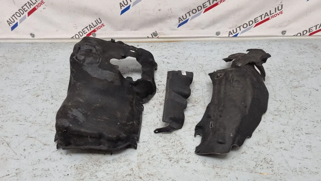 Heat shield in engine bay – BMW 3 Series G20 G21 (2019-)