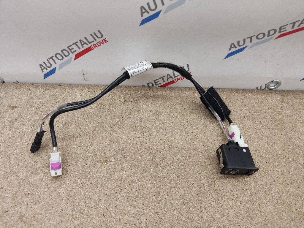 Gniazdo USB – BMW Seria 3 E92 E93 (2005-2014)