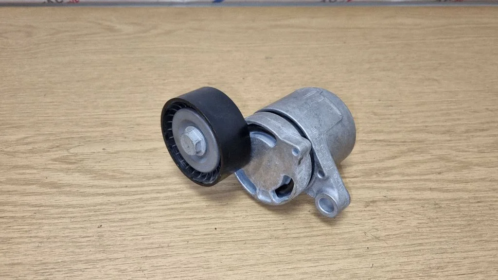 Alternator belt tensioner 7619248