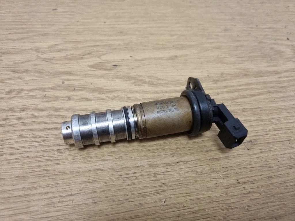 Nukkvõlli faasinihke klapp (VANOS-klapp) 987078675