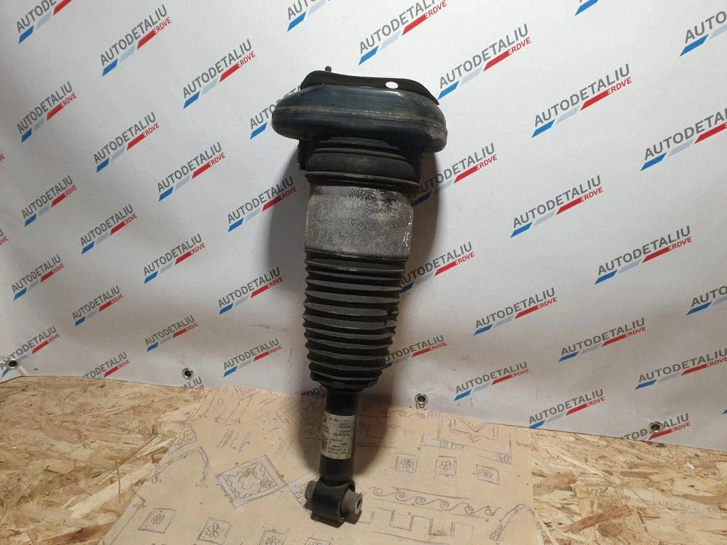 Air suspension rear shock absorber – BMW 5 Series G30 G31 G38 (2016-)