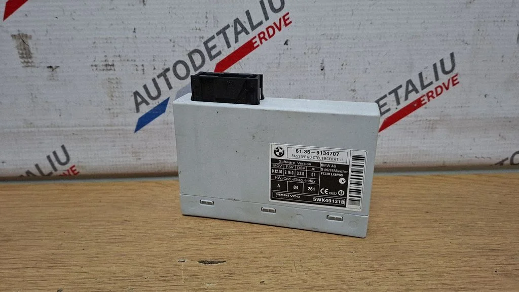 Võtmeta süsteemi KESSY (keyless) juhtplokk/moodul 9134707