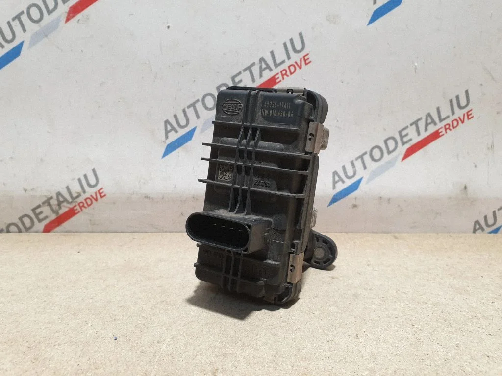 Turbiini elektriline juhtaktuaator – BMW 3-seeria F30 F35 F31 (2012-2018)