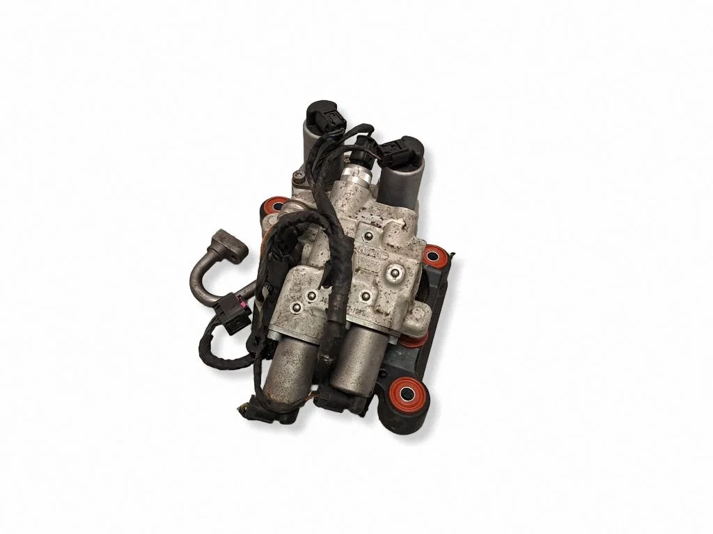 Active stabilizer control/valve assembly – BMW 7 Series F01 F02 F03 F04 (2008-2016)