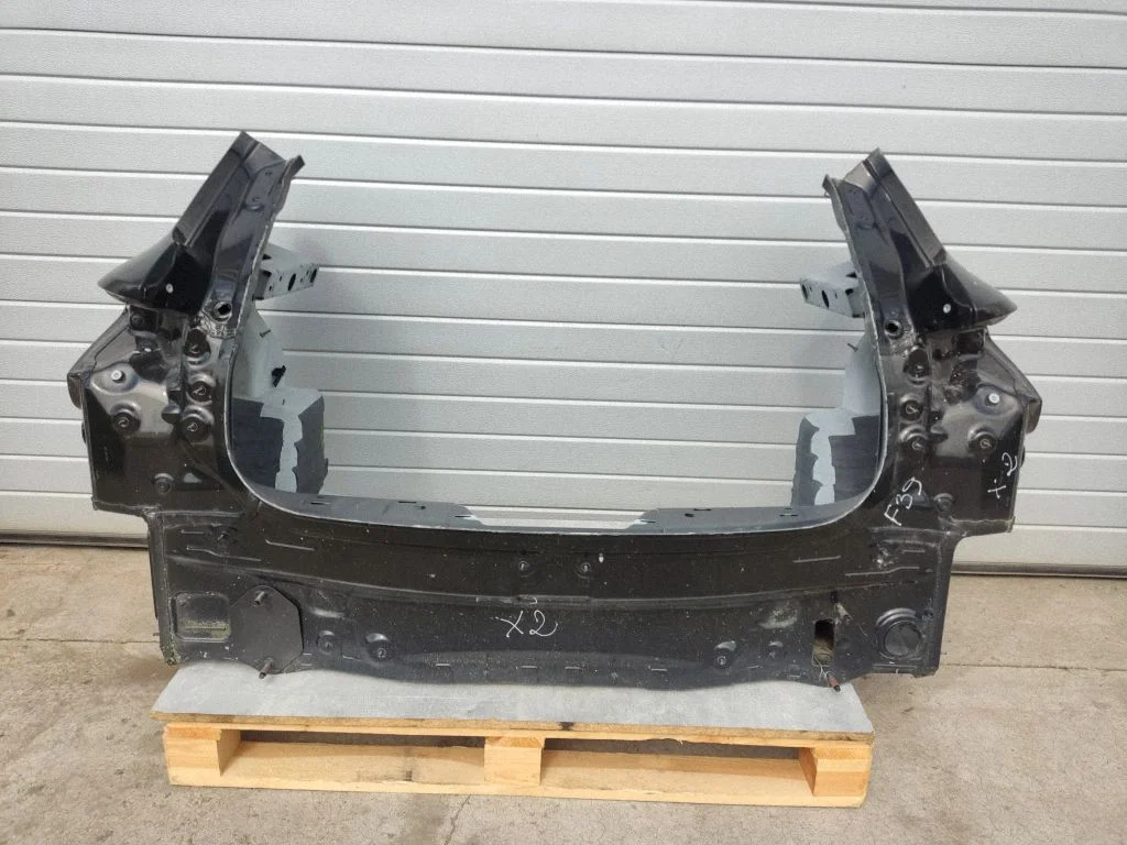 Tagumine kereosa – BMW X2 F39 (2018-2023)