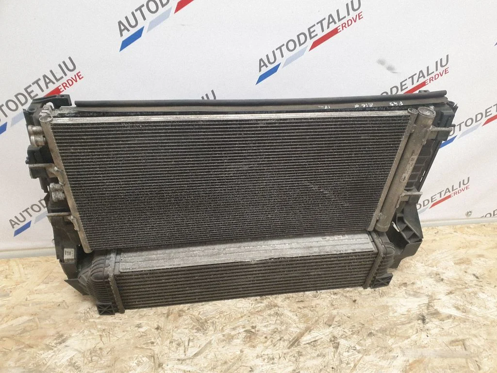 Radiatoru komplekts 7617598