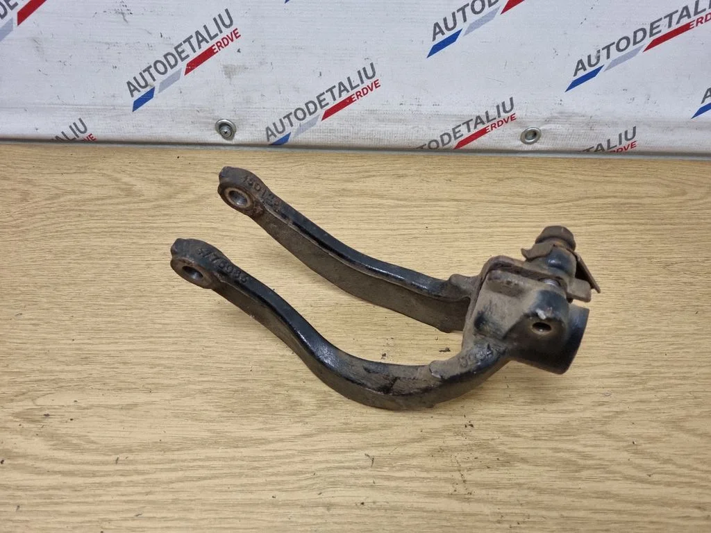 Lower shock absorber bracket – BMW X5 E70 (2006-2013)